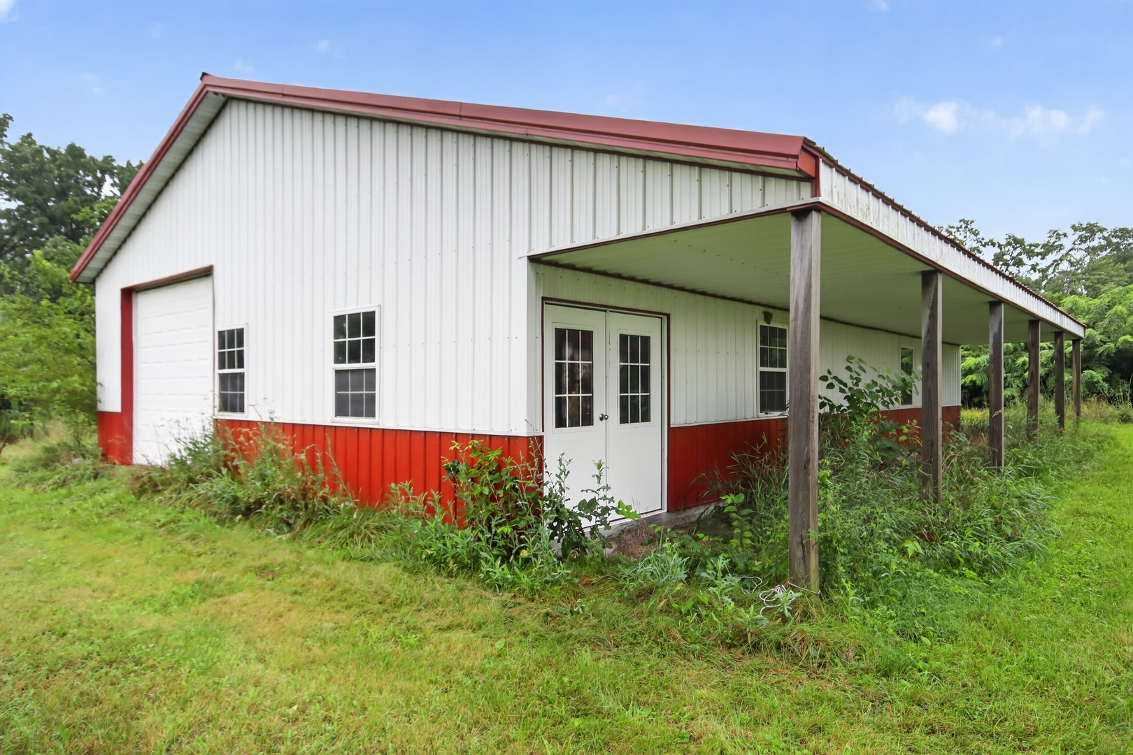 22305 N Blue Ridge Road Property Photo 5