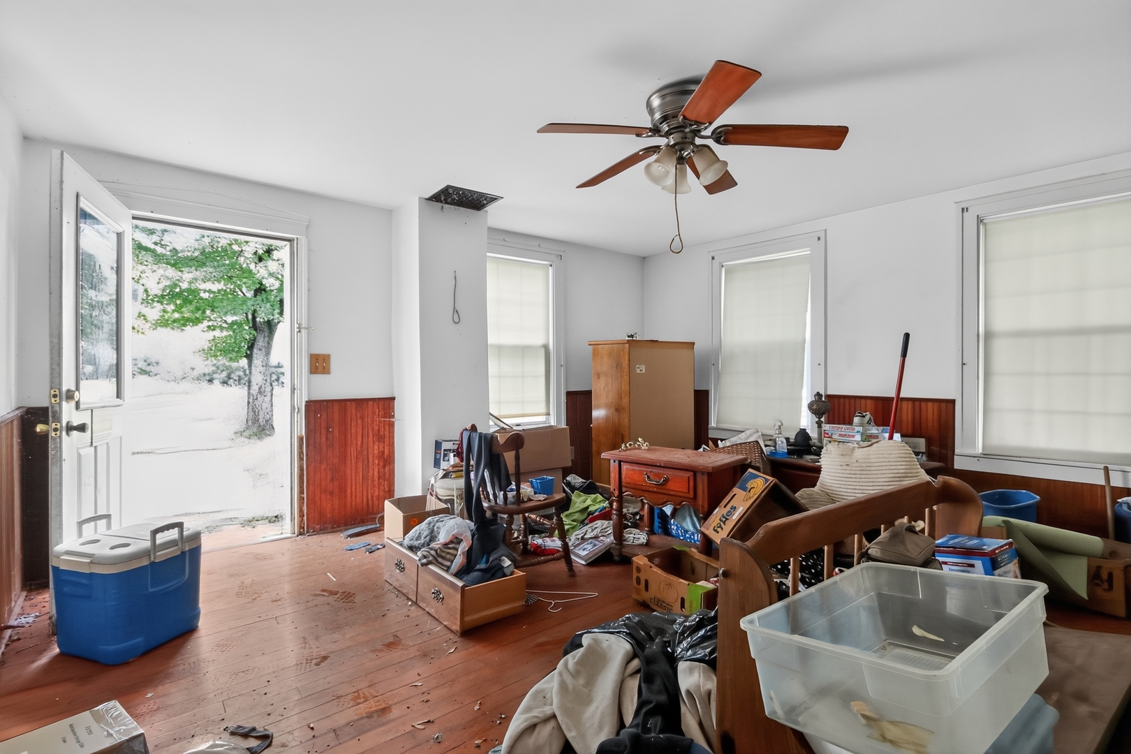 22305 N Blue Ridge Road Property Photo 6