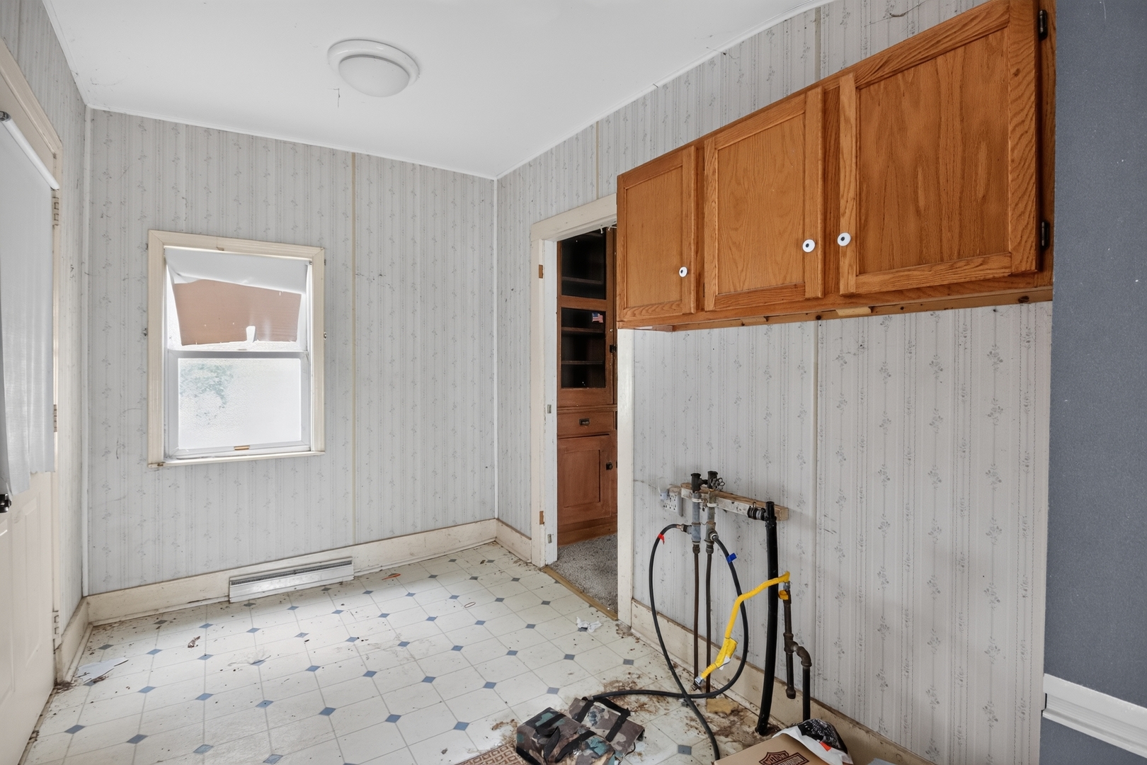 22305 N Blue Ridge Road Property Photo 8