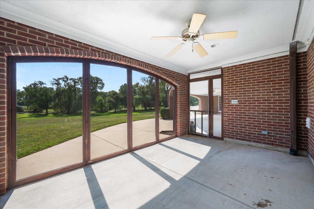 36w555 Stoneleat Road Property Photo 65