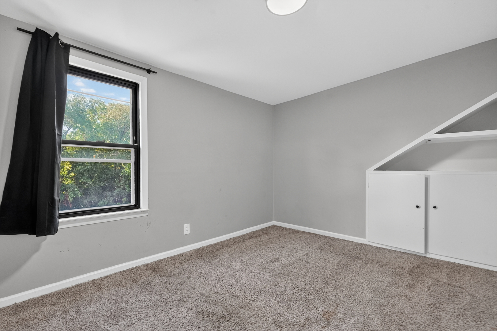 7945 W 91st Street Property Photo 16