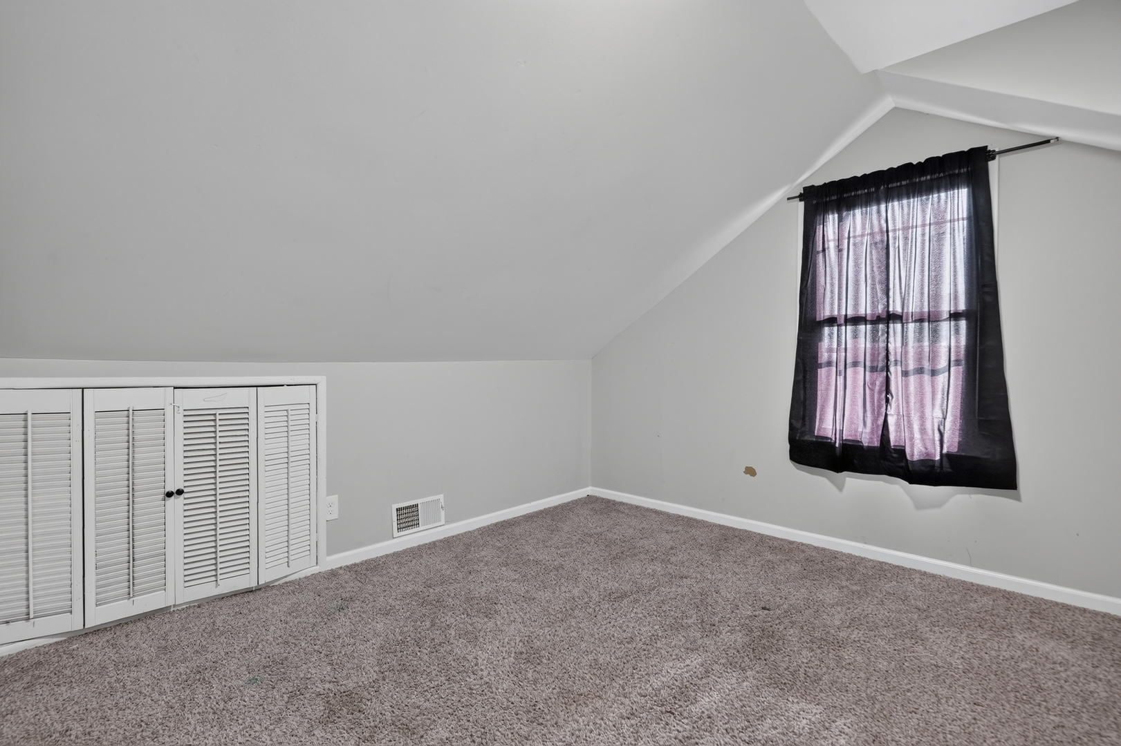 7945 W 91st Street Property Photo 22