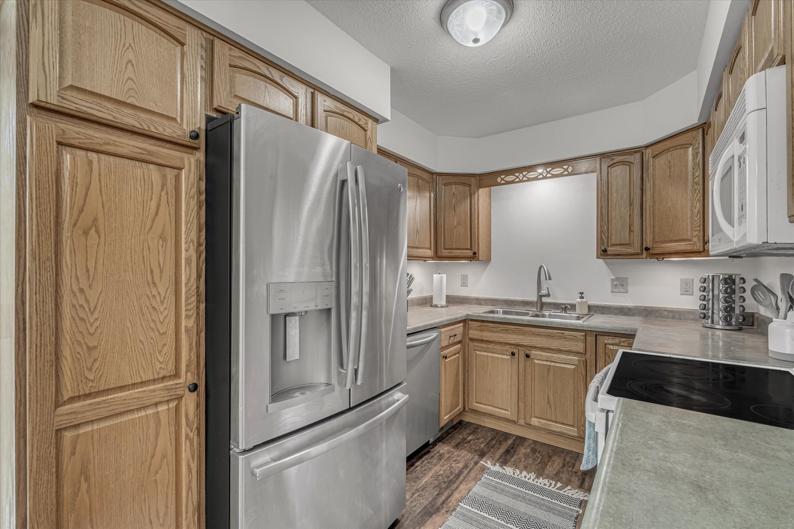 4718 N Sturdevant Street Property Photo 14