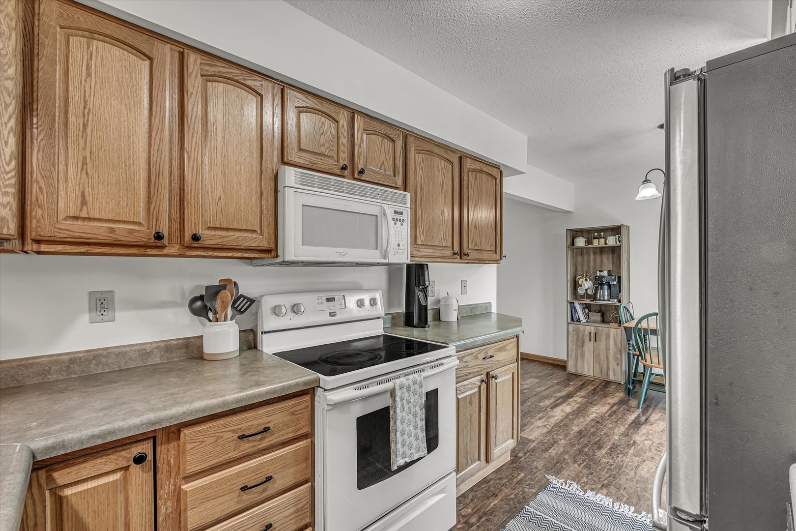 4718 N Sturdevant Street Property Photo 15
