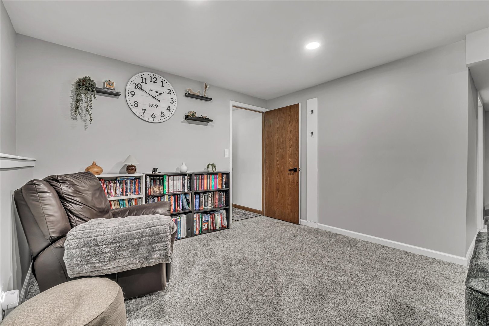 4718 N Sturdevant Street Property Photo 25