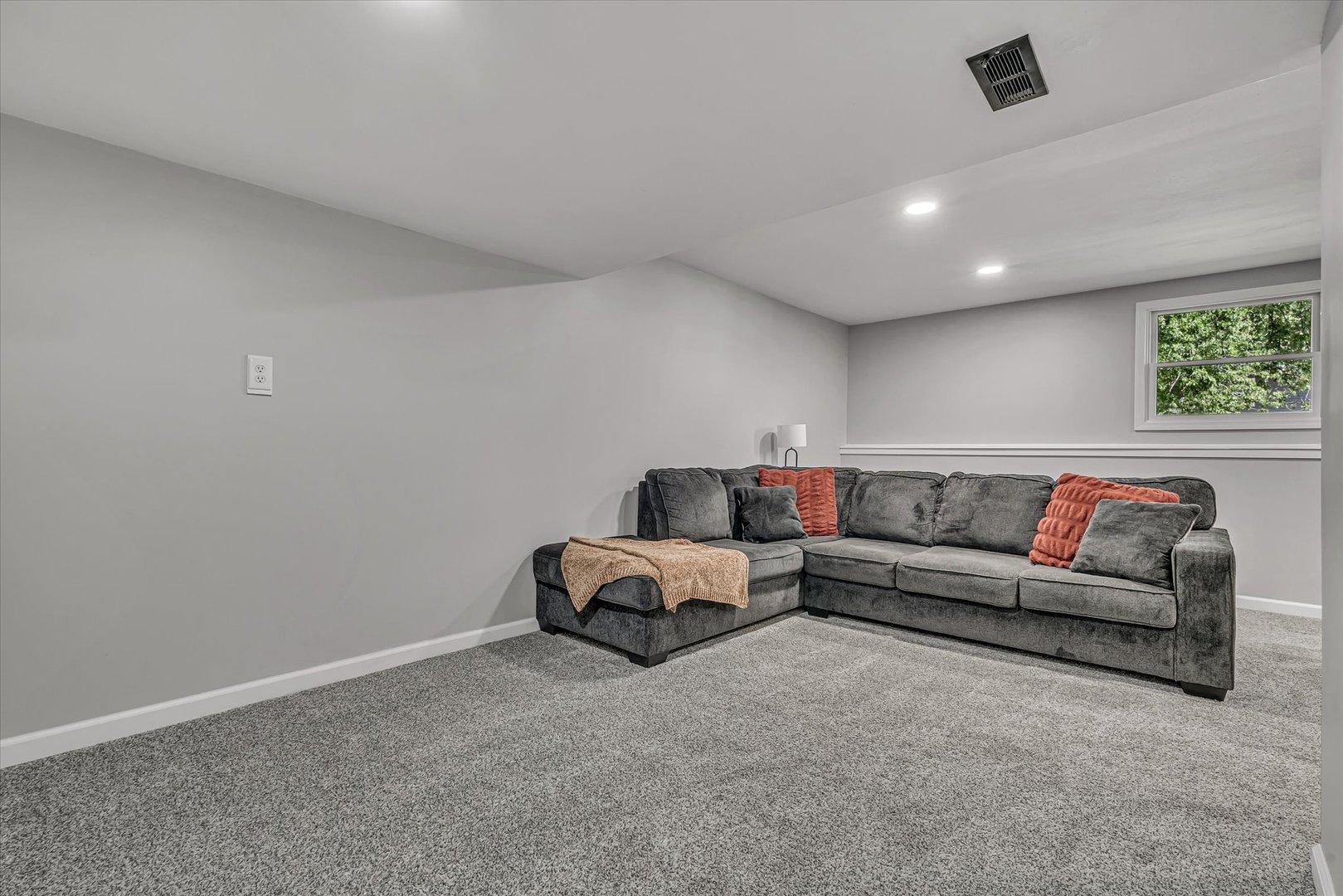4718 N Sturdevant Street Property Photo 30