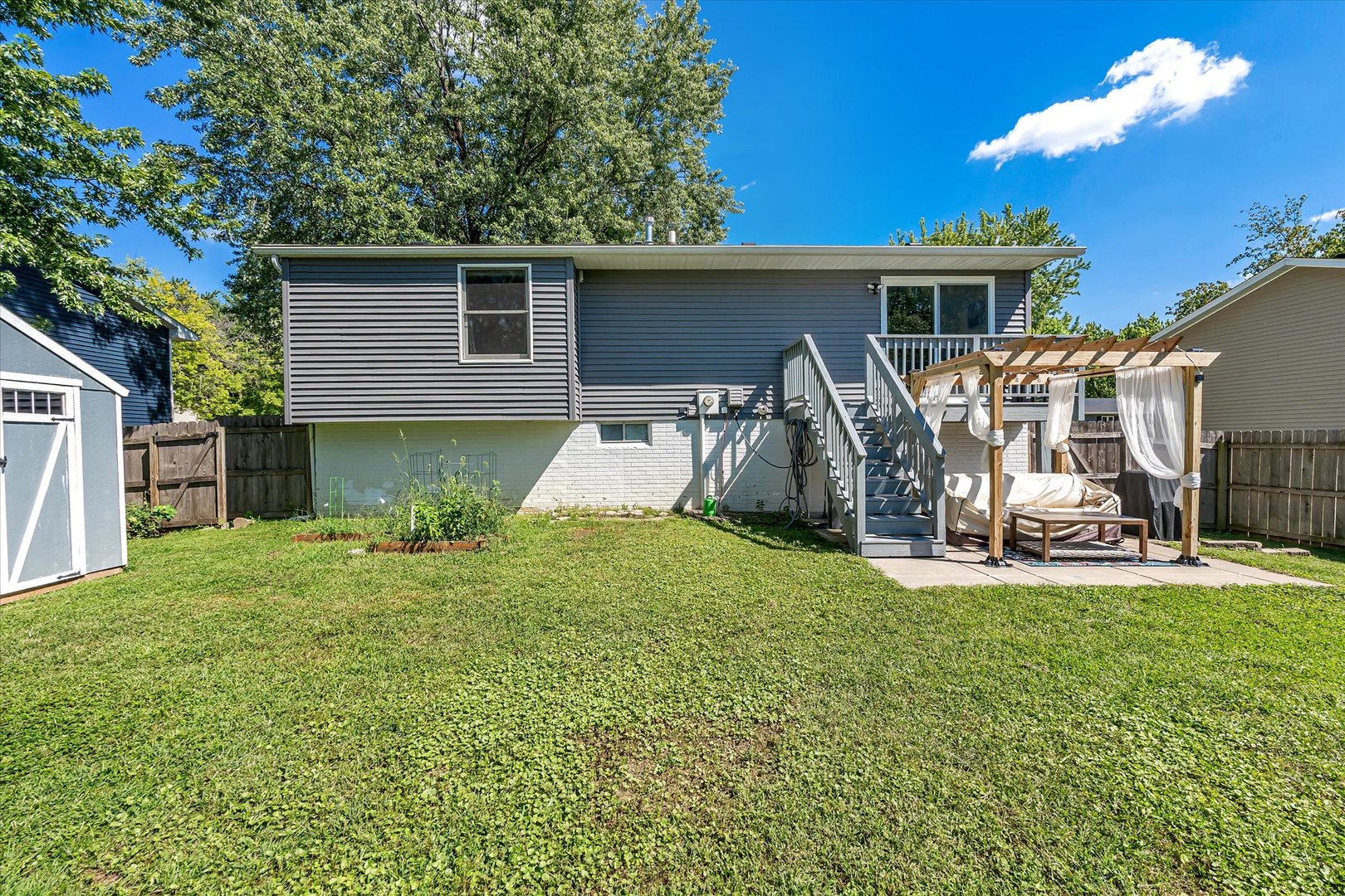 4718 N Sturdevant Street Property Photo 34