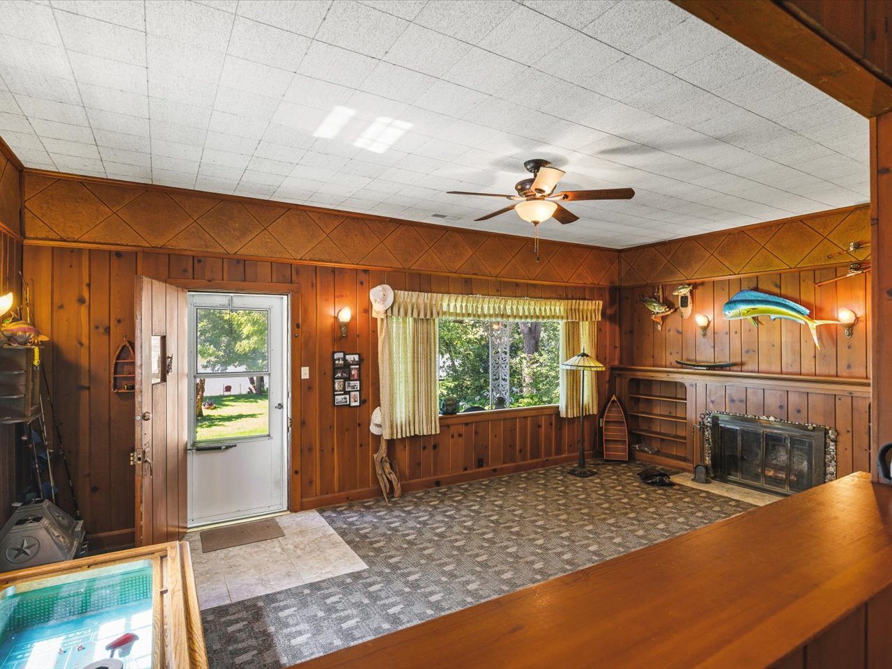 10324 Ventura Boulevard Property Photo 15
