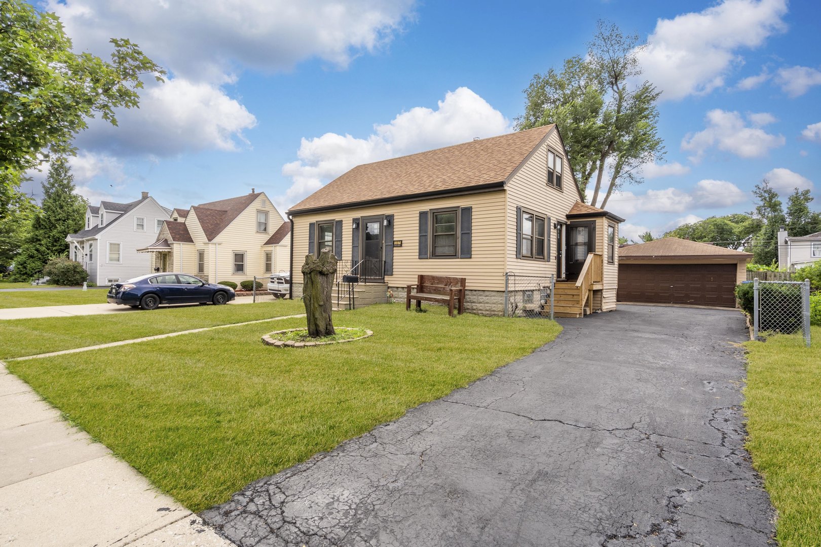 337 E Palmer Avenue Property Photo 1