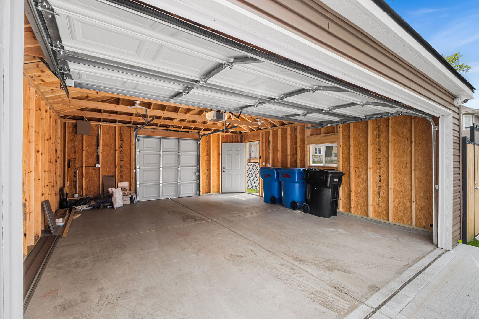 2204 N Kildare Avenue Property Photo 38