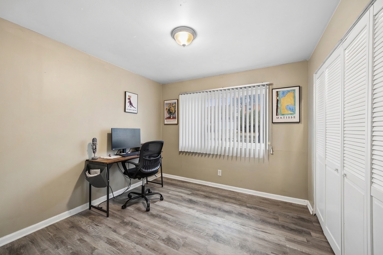 727 S Maple Avenue 100 Property Photo 10