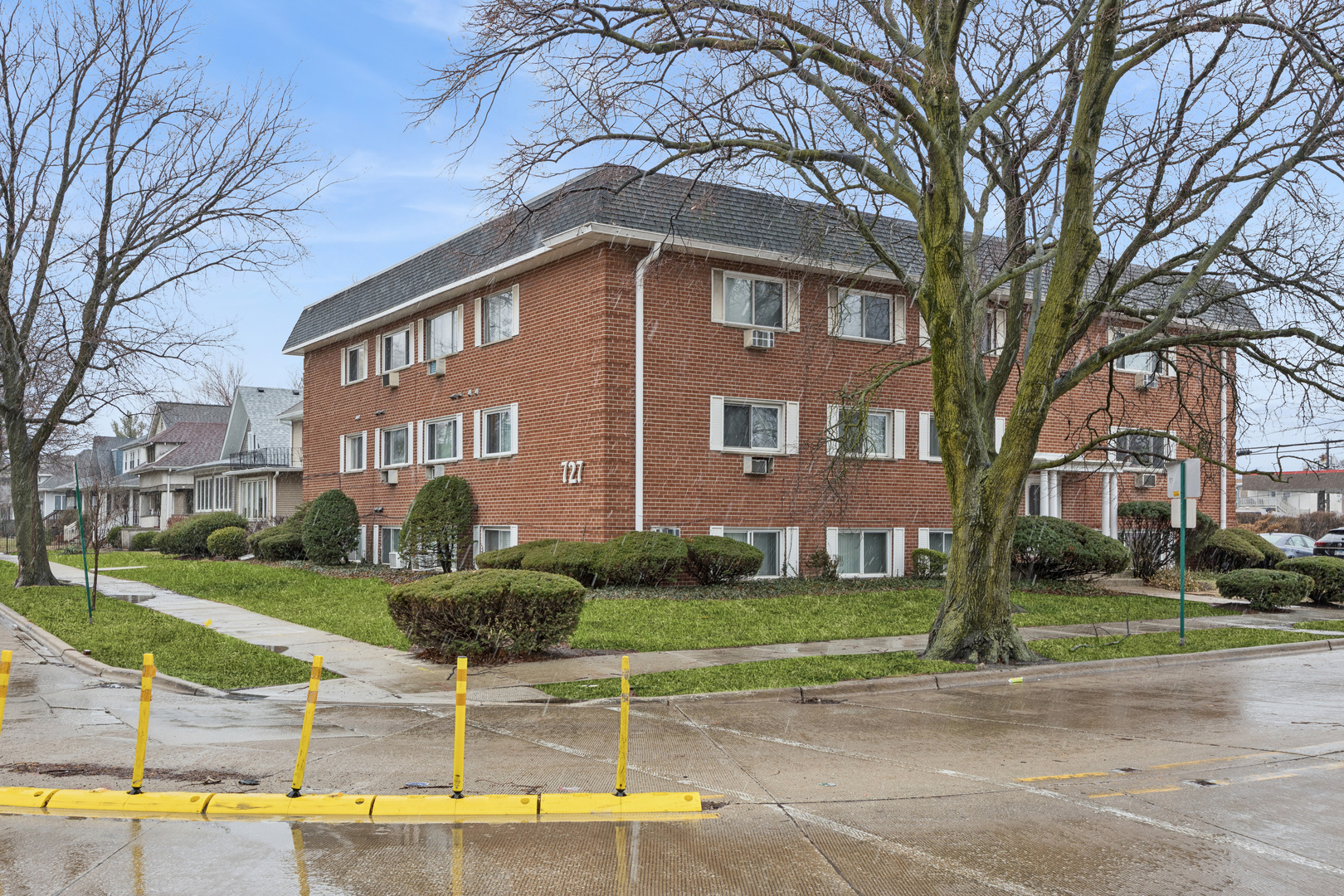 727 S Maple Avenue 100 Property Photo 16