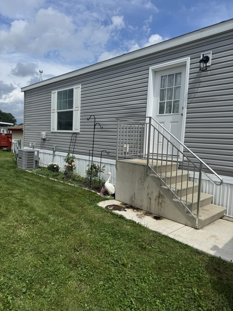 112 8th Avenue Property Photo 7
