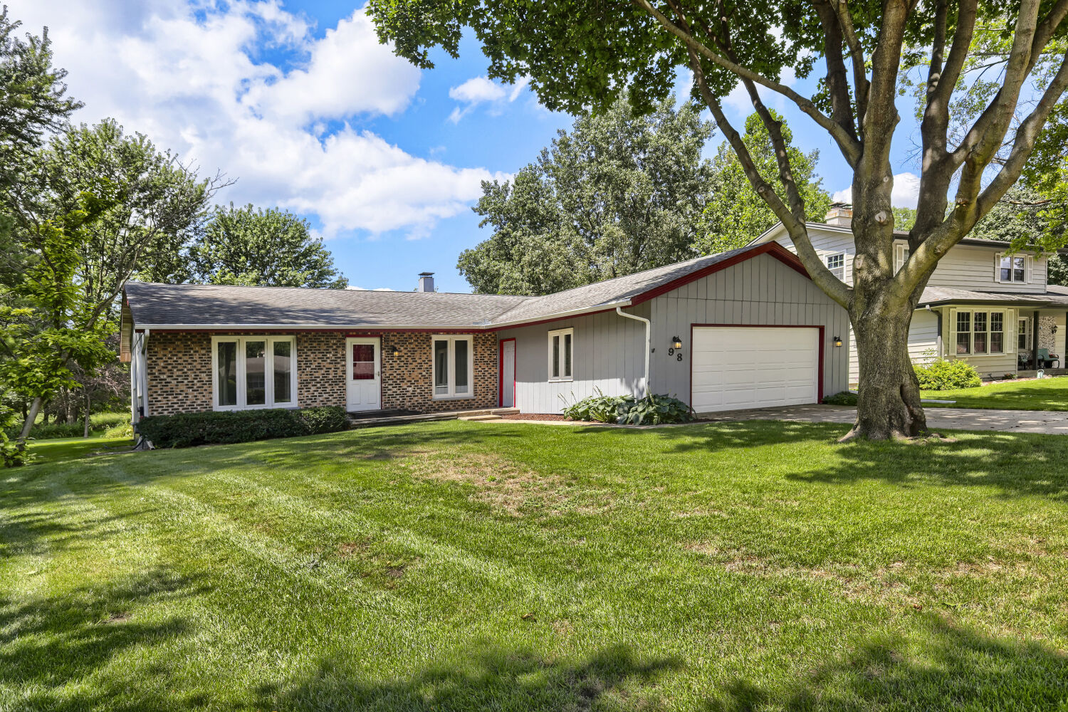 98 Brookside Drive Property Photo 1