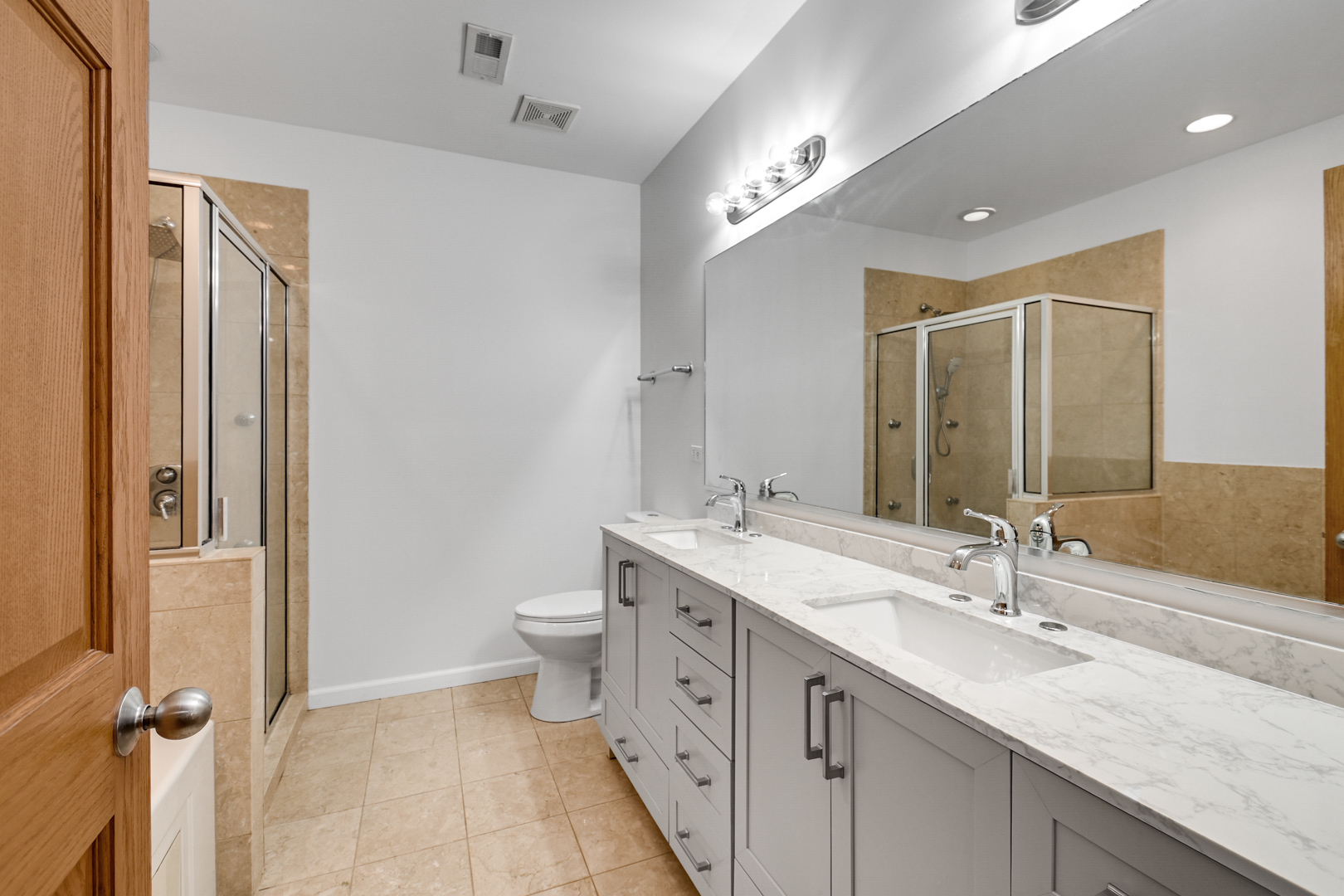 6345 S Ingleside Avenue 2 Property Photo 11