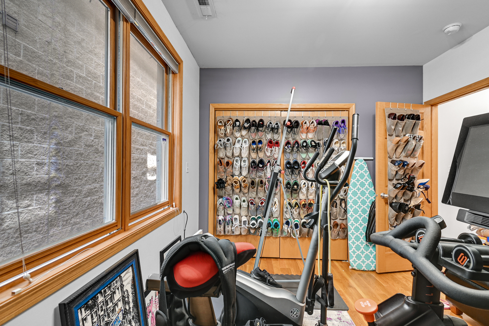 6345 S Ingleside Avenue 2 Property Photo 13