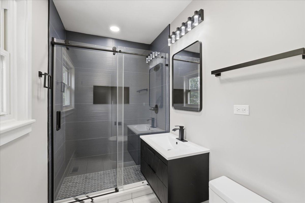 10 Linden Avenue Property Photo 16