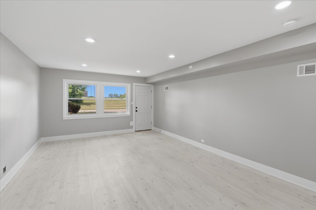 10 Linden Avenue Property Photo 18
