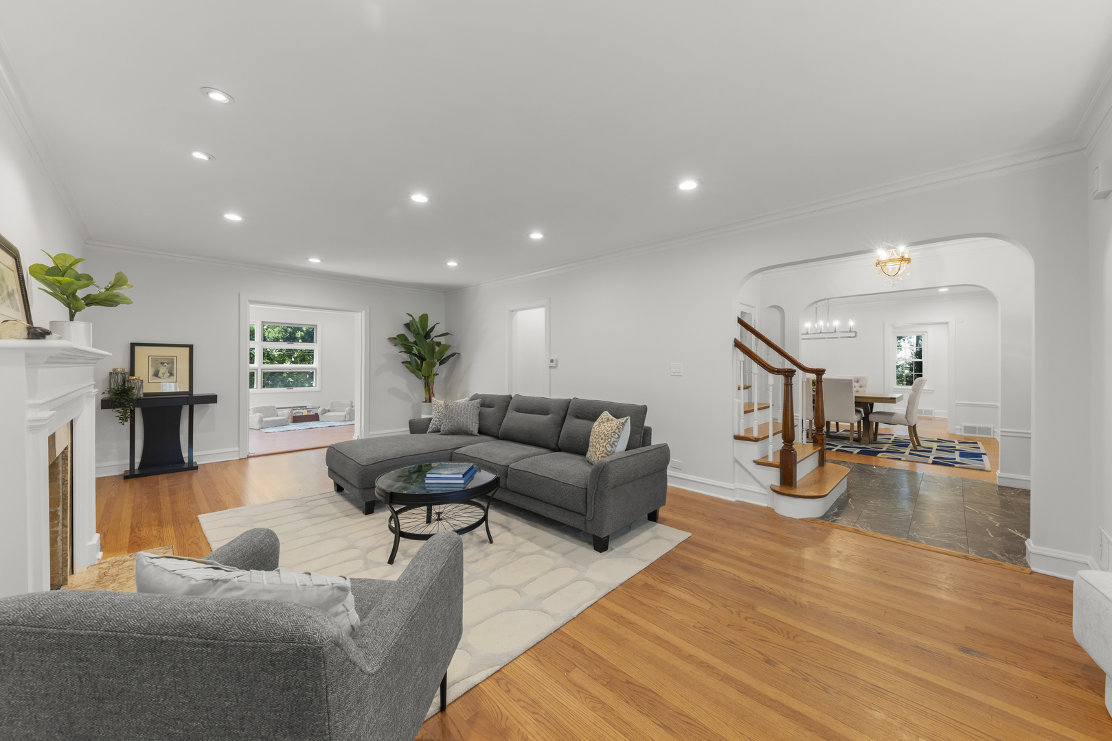 6557 N Ponchartrain Boulevard Property Photo 3
