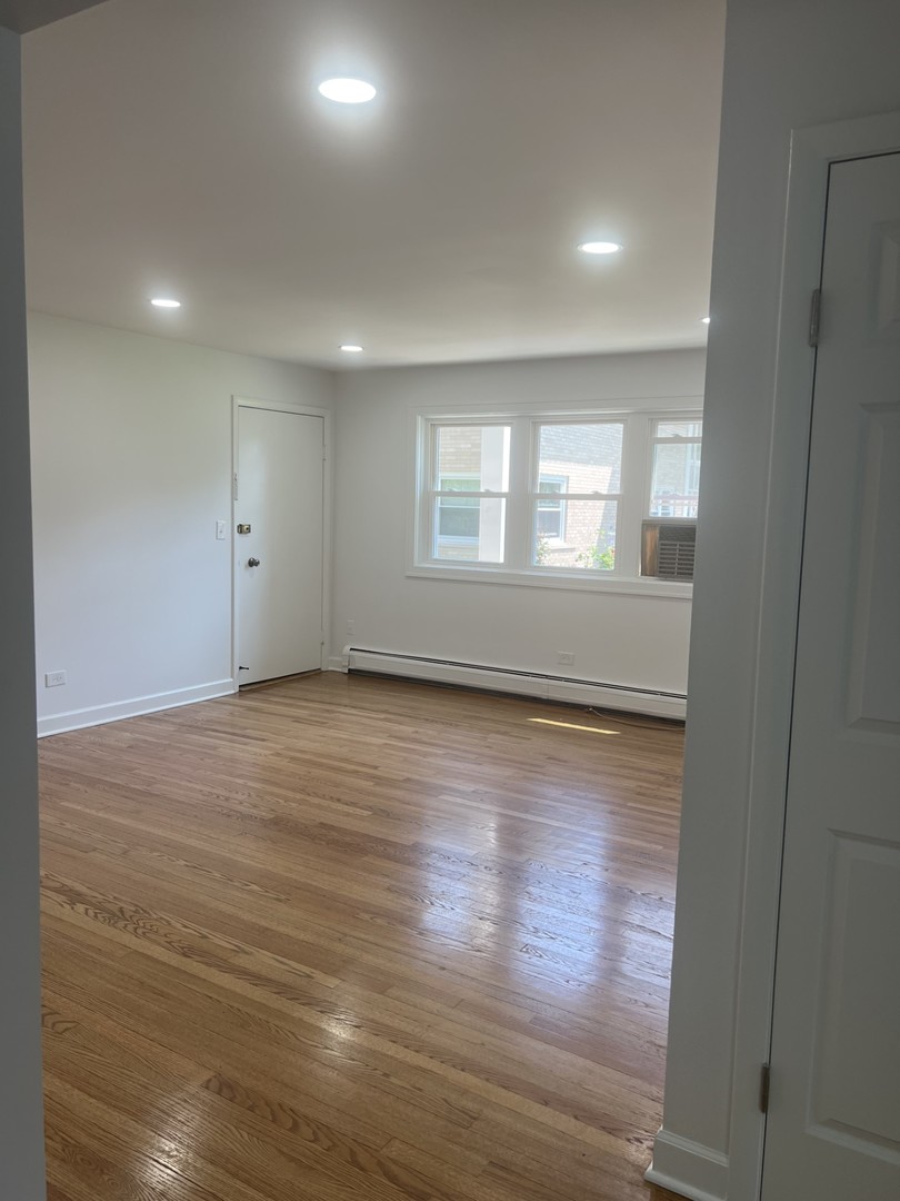320 N Princeton Avenue Property Photo 9