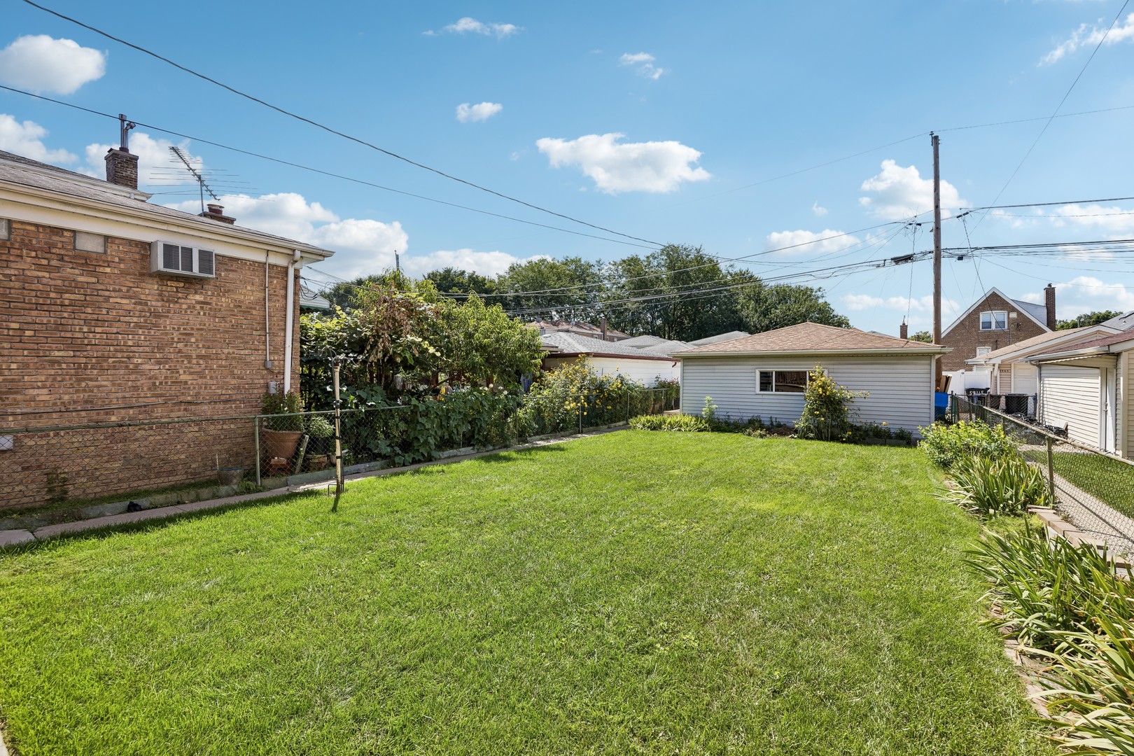 5948 S Komensky Avenue Property Photo 22