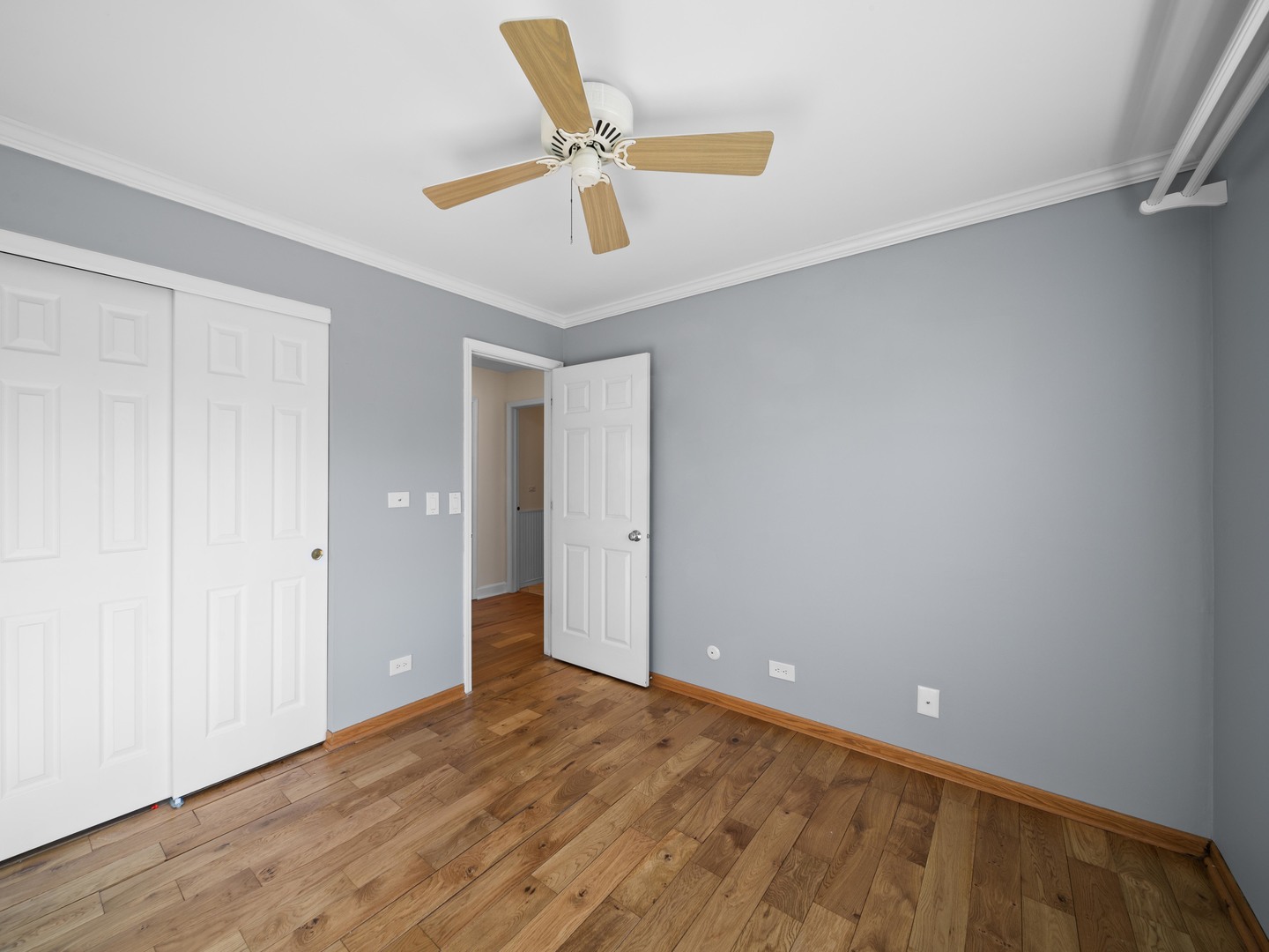 97 E Harbor Drive Property Photo 12