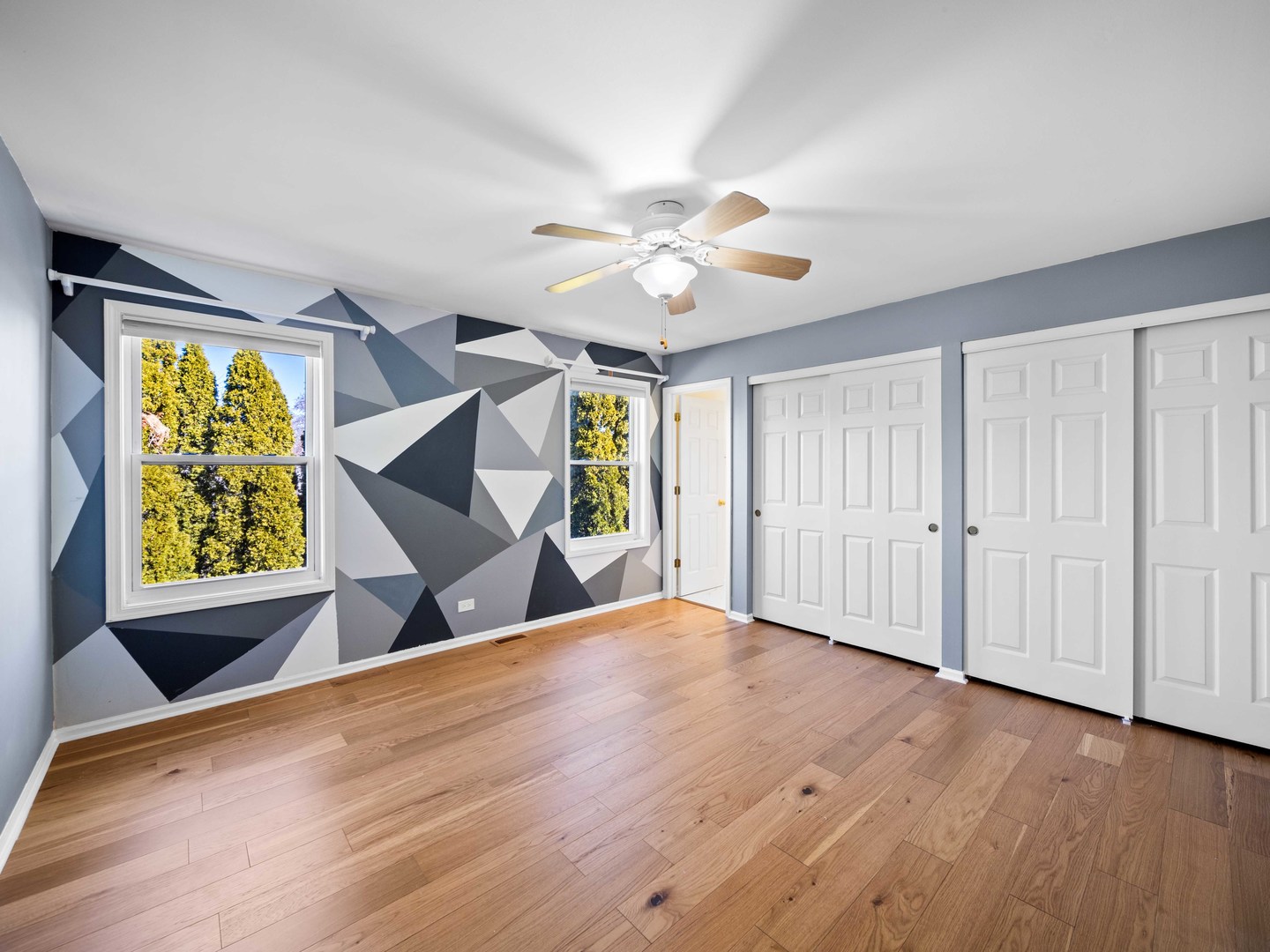 97 E Harbor Drive Property Photo 15