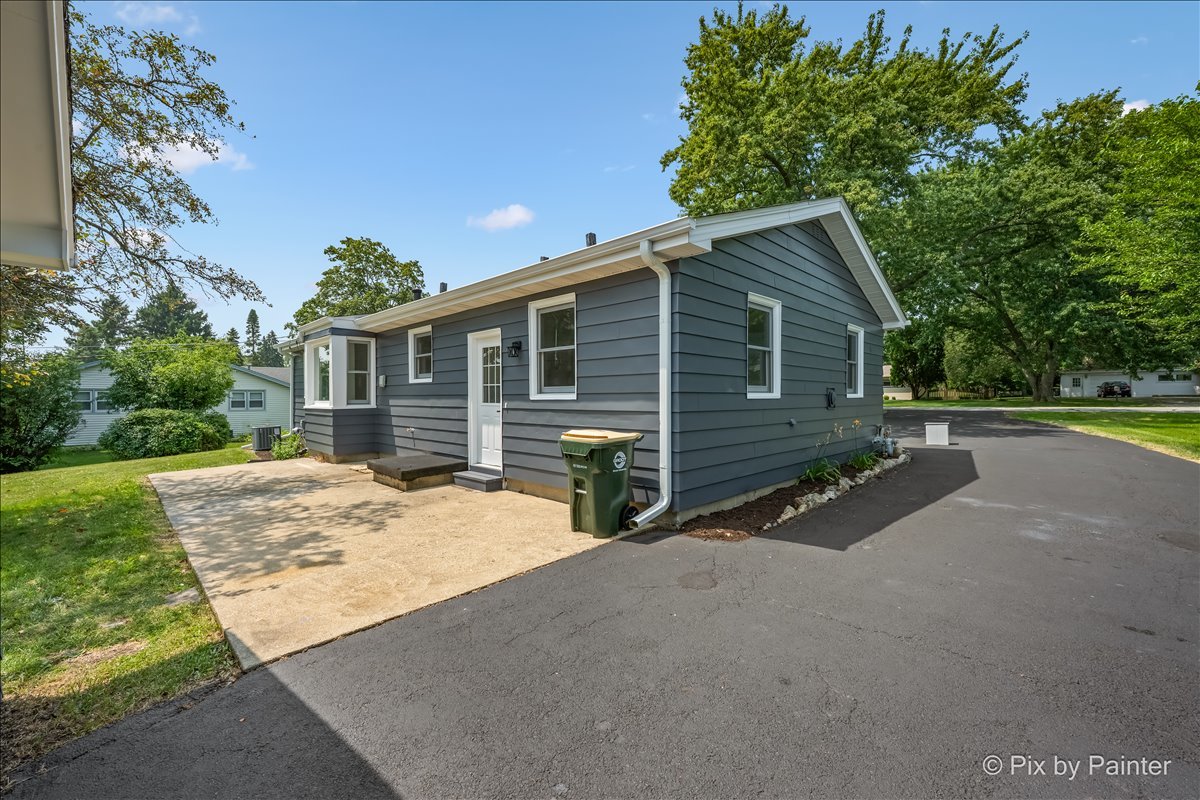 355 Hilltop Drive Property Photo 15