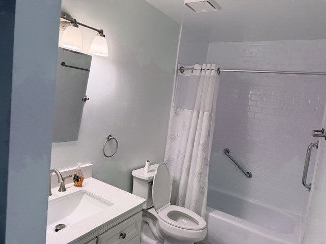 1573 Raymond Drive 102 Property Photo 15
