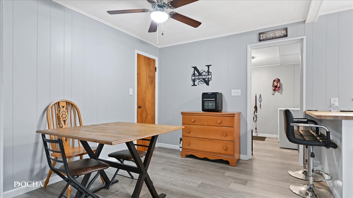 1119 Charles Street Property Photo 8