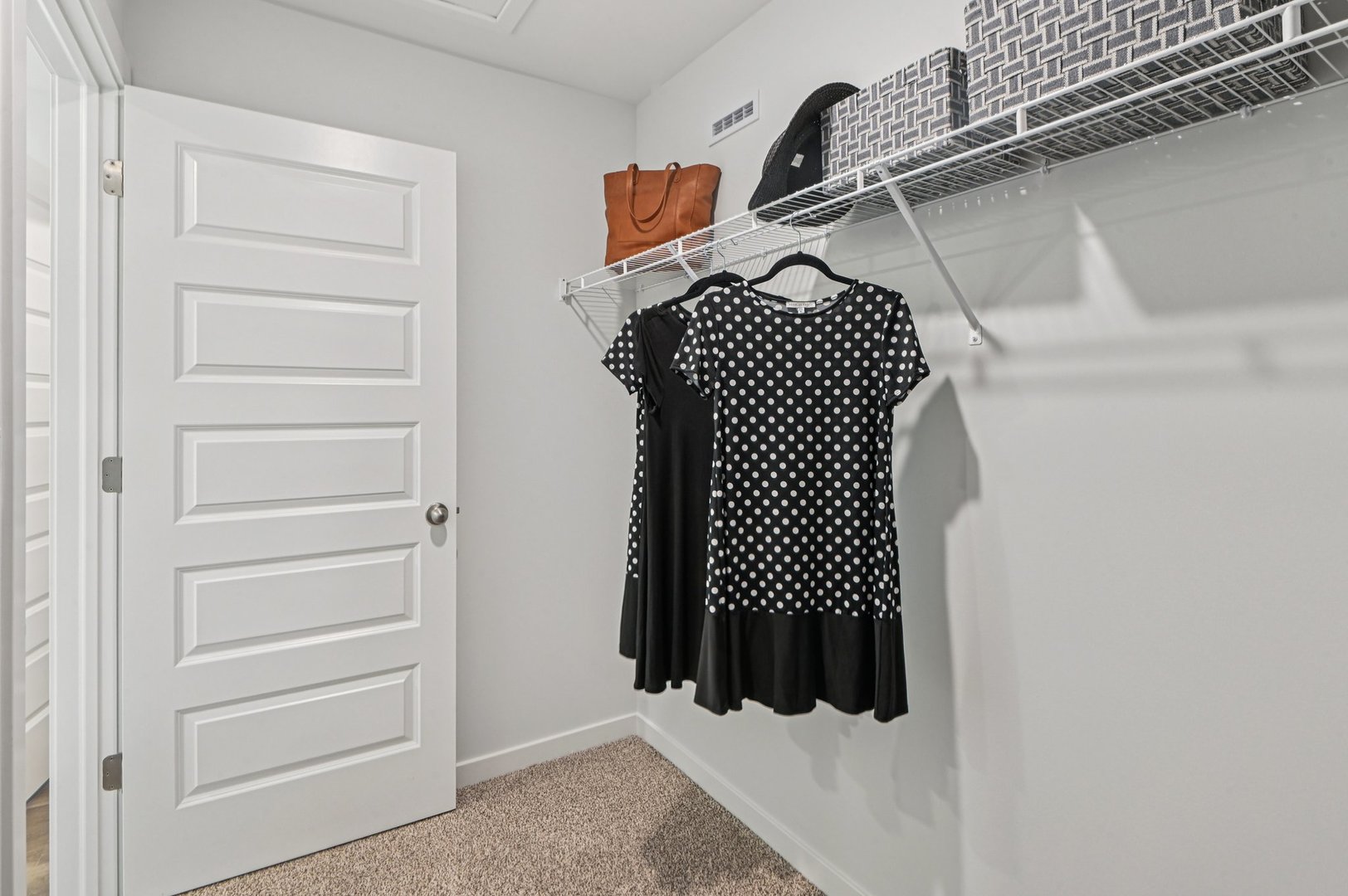 6717 Applegate Drive Property Photo 28
