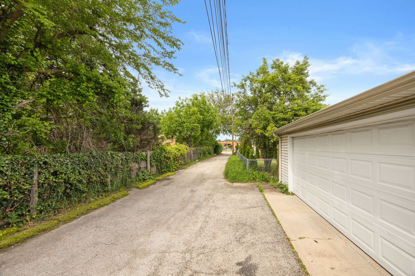 8104 Gross Point Road Property Photo 30