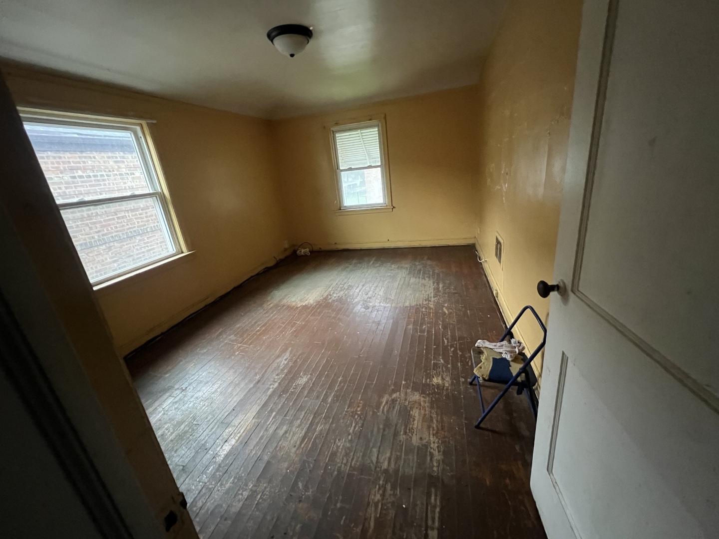 106 W 91st Place Property Photo 11