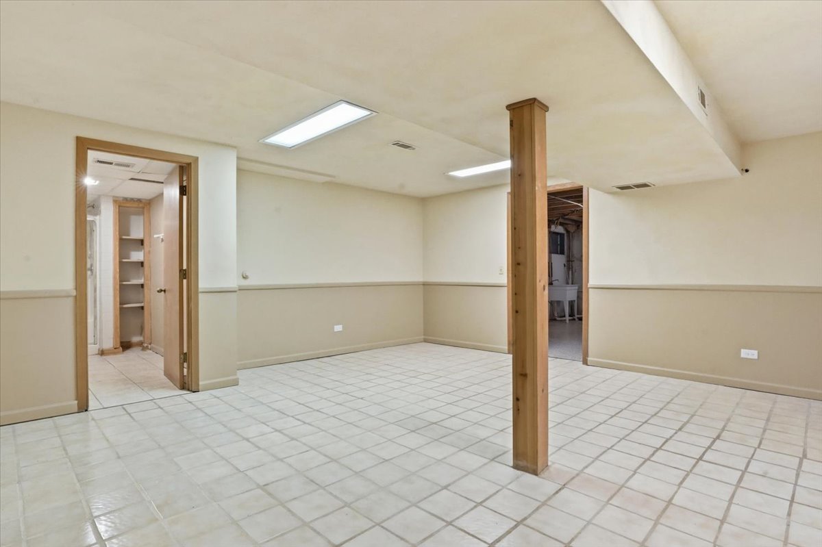 10351 W Prairie Lane Property Photo 19