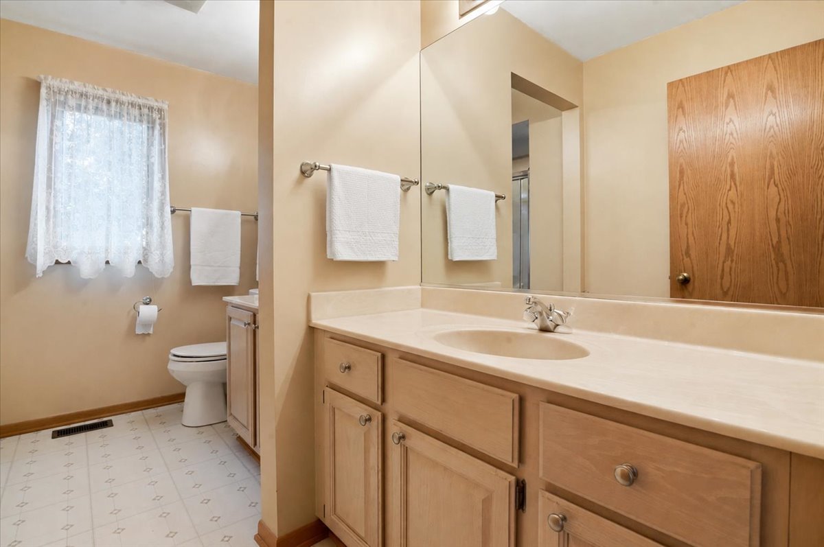 10351 W Prairie Lane Property Photo 29
