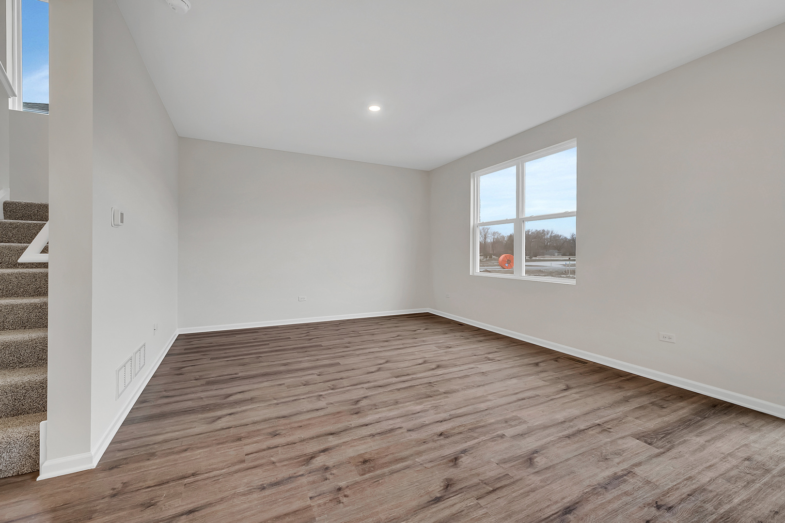 6720 Applegate Drive Property Photo 6
