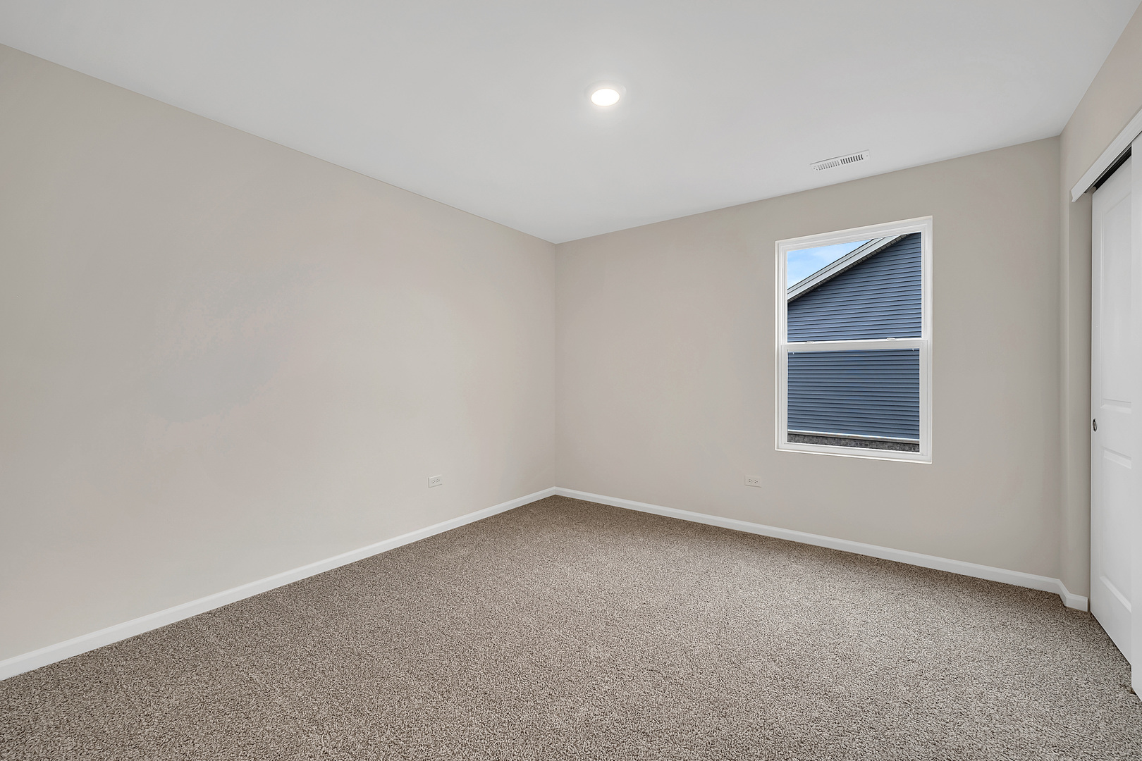 6720 Applegate Drive Property Photo 16