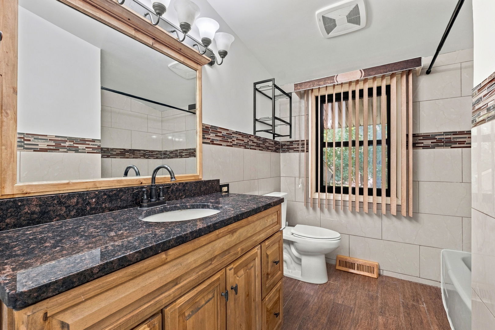 624 Brookwood Drive Property Photo 16