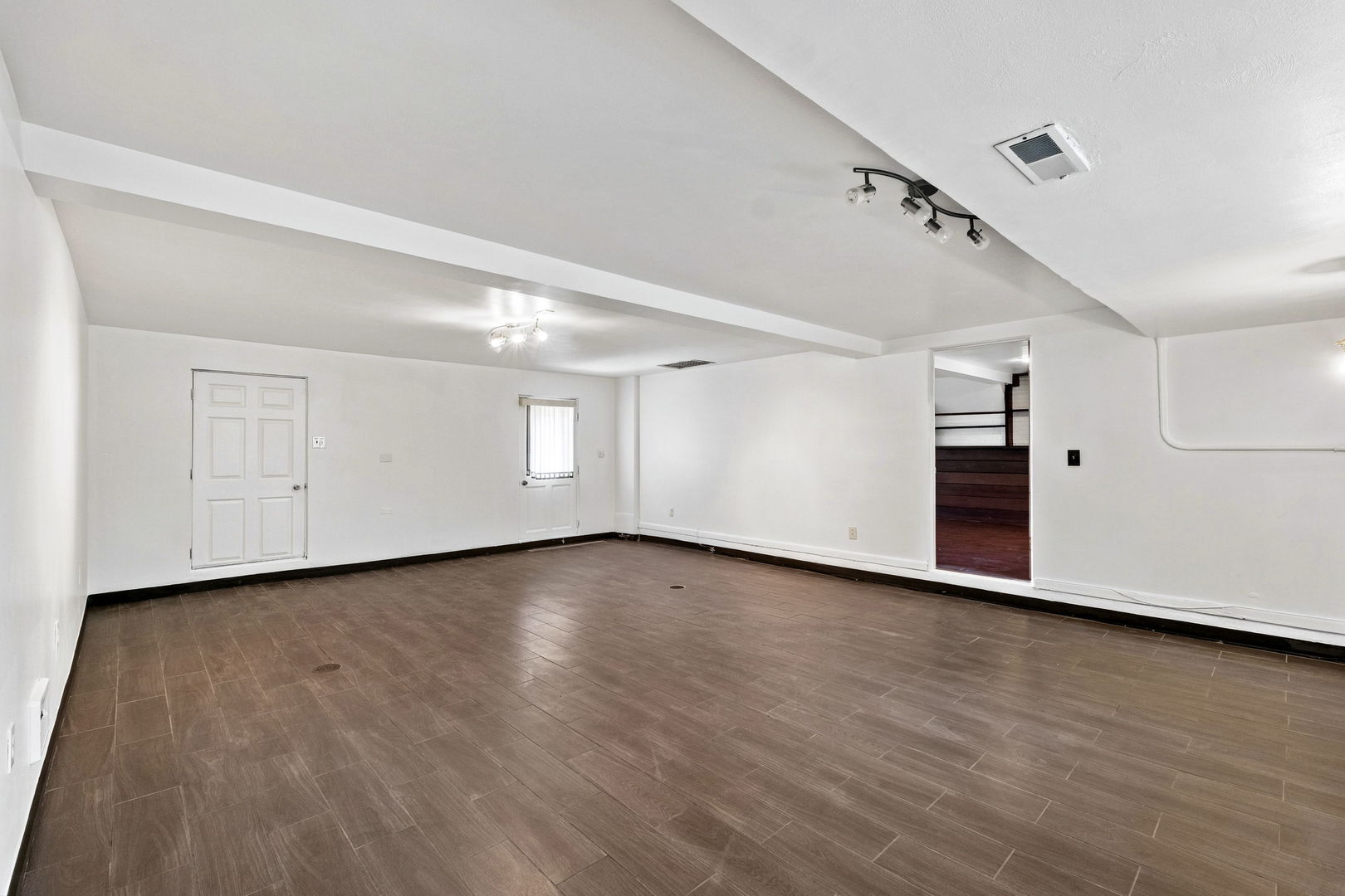 624 Brookwood Drive Property Photo 21