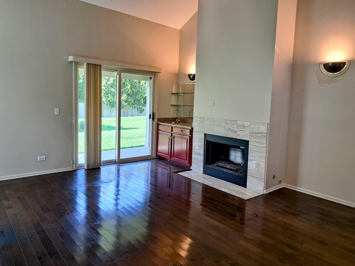 23 Willow Parkway Property Photo 10