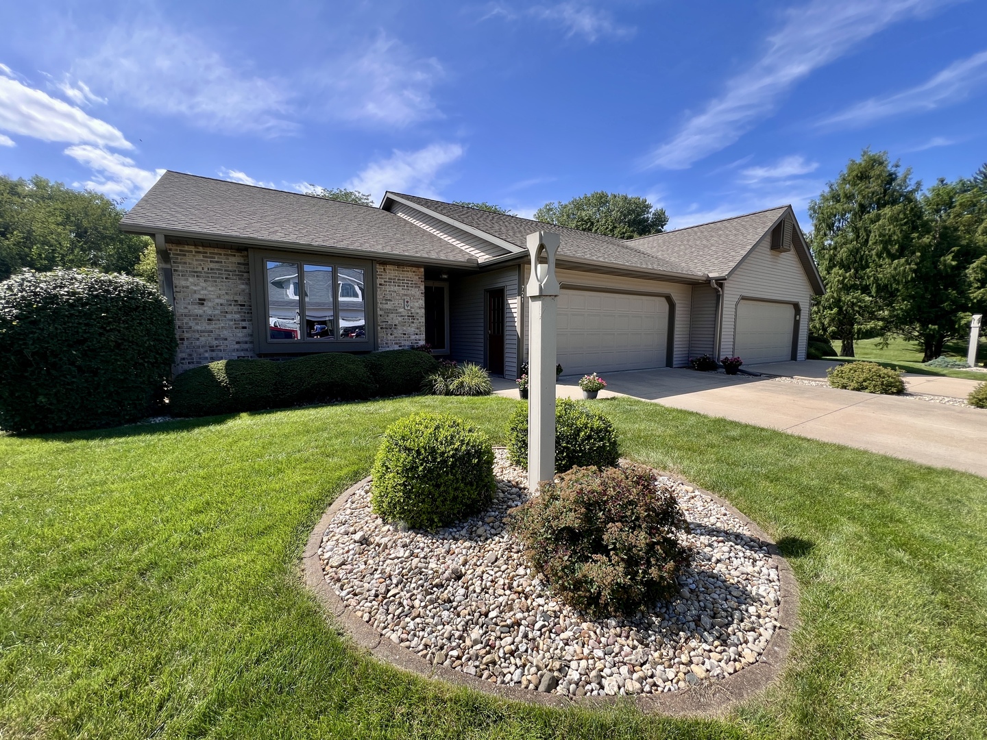 721 Valley View Drive
