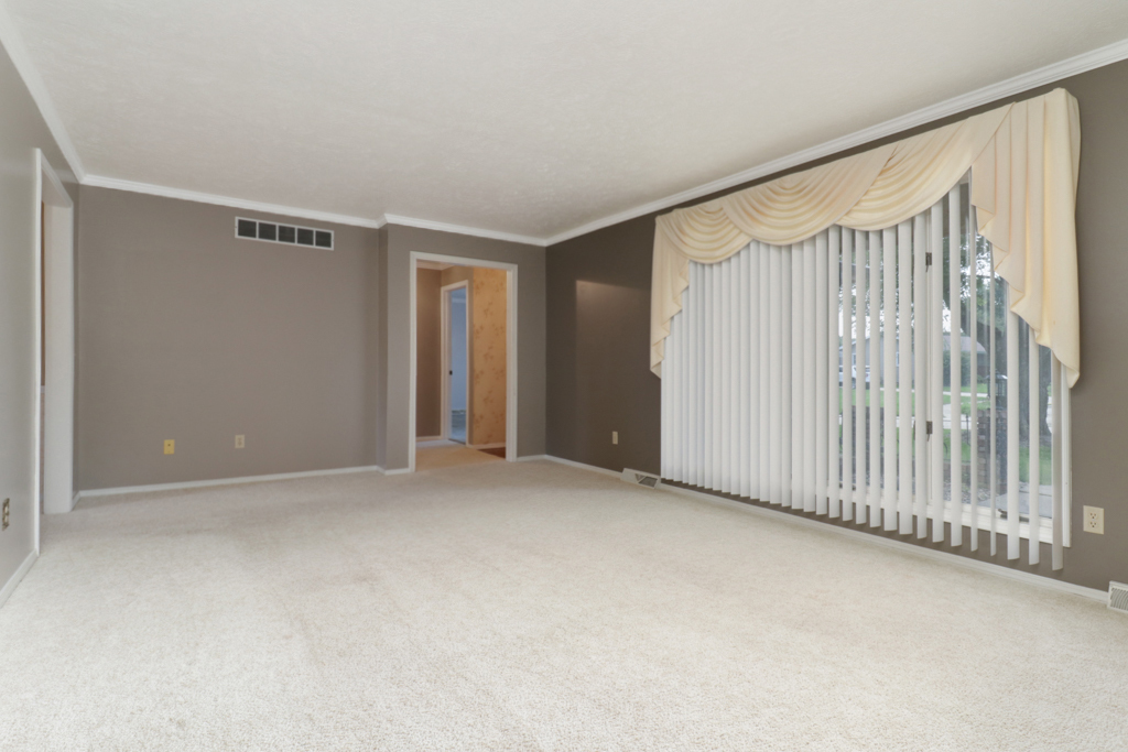 1420 Westview Drive Property Photo 4