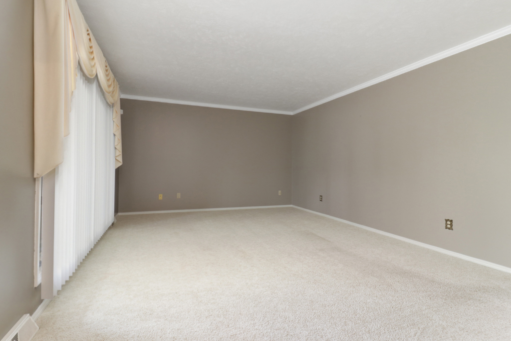 1420 Westview Drive Property Photo 5