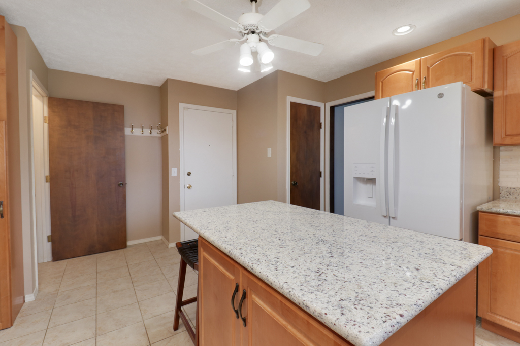 1420 Westview Drive Property Photo 9