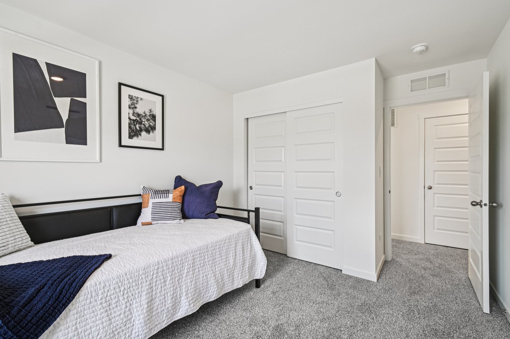 2411 Semillon Street Property Photo 31