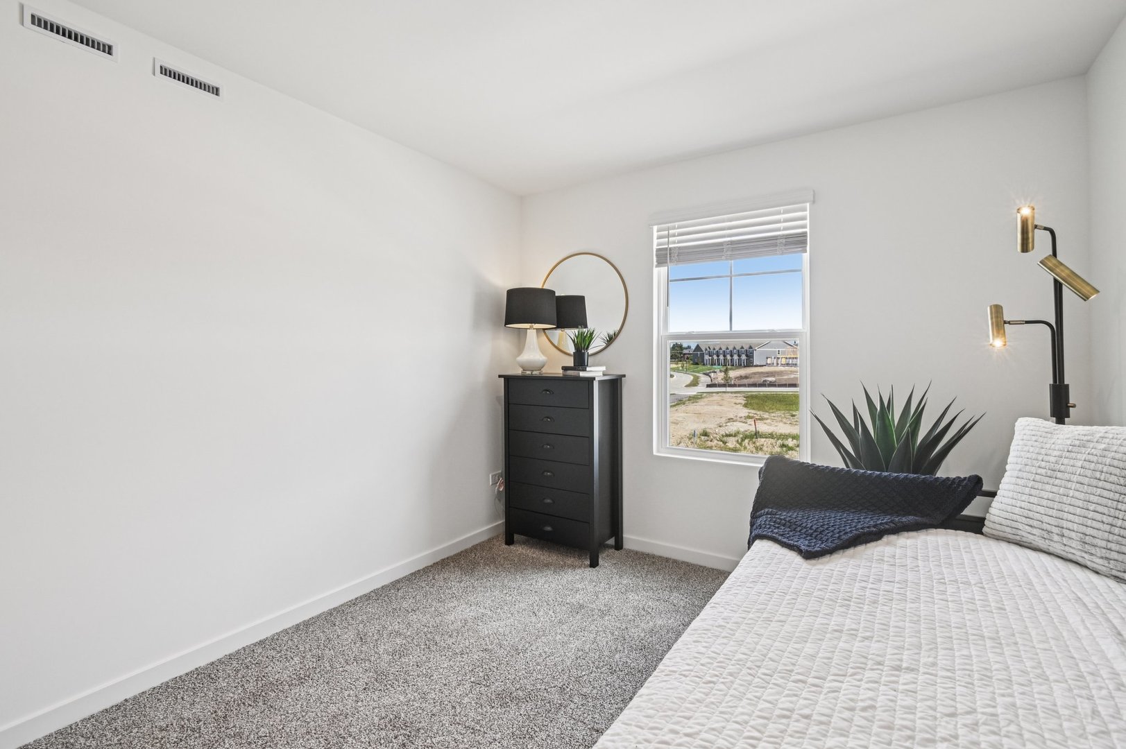 2411 Semillon Street Property Photo 33