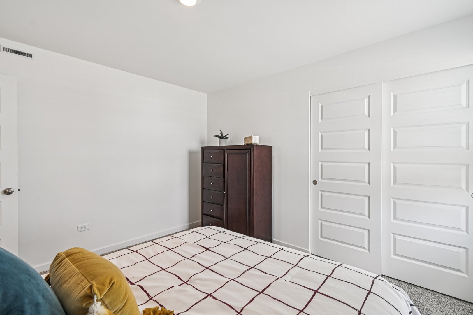 2411 Semillon Street Property Photo 37