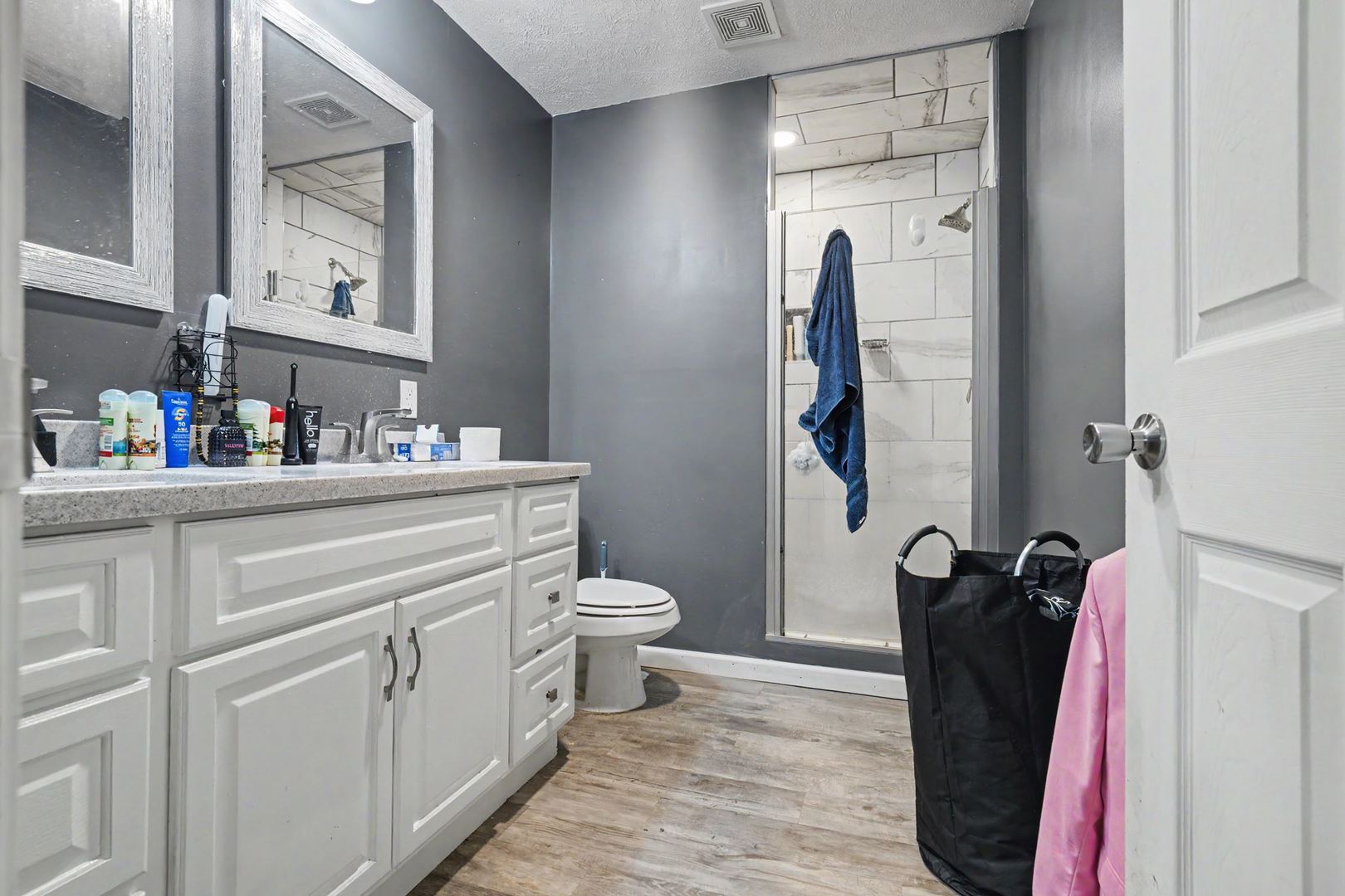 1313 W Chestnut Street Property Photo 13