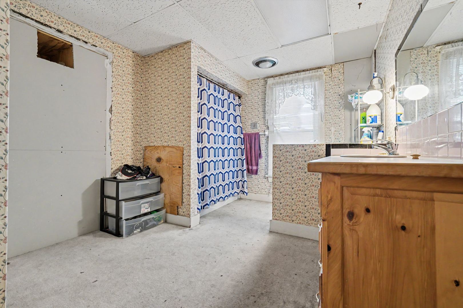 1313 W Chestnut Street Property Photo 19