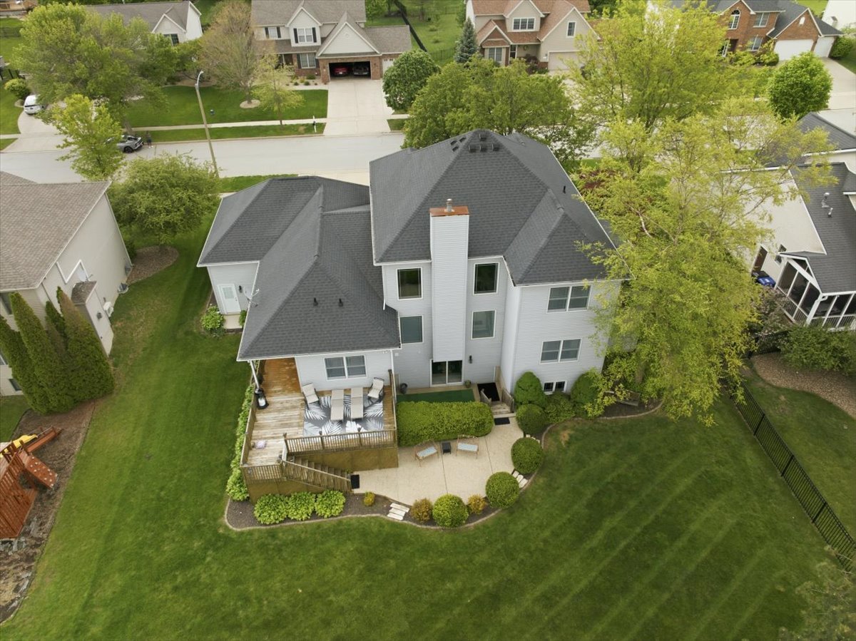 41 Pebblebrook Court Property Photo 8